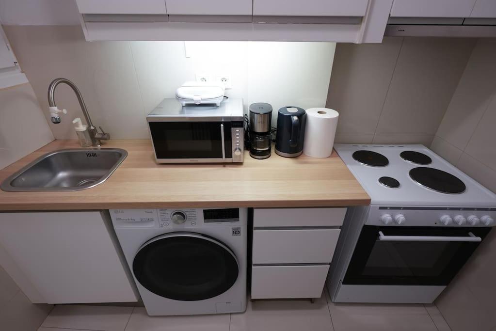 Syntagma Square, 70Sqm Pentelis Sunny Apartment Atena Exterior foto