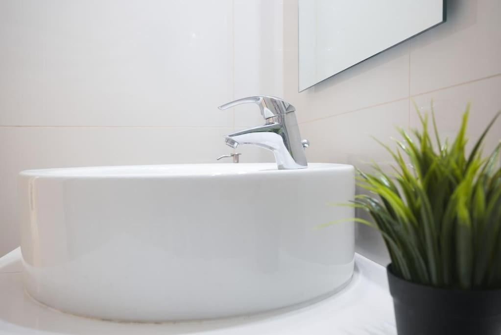 Syntagma Square, 70Sqm Pentelis Sunny Apartment Atena Exterior foto
