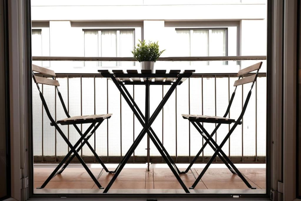 Syntagma Square, 70Sqm Pentelis Sunny Apartment Atena Exterior foto