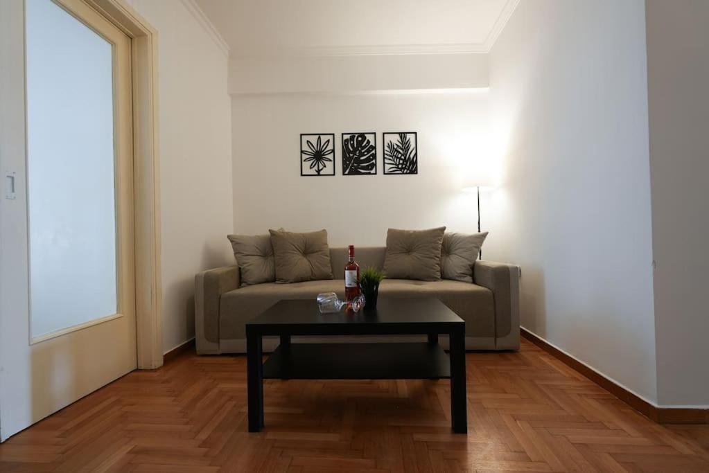 Syntagma Square, 70Sqm Pentelis Sunny Apartment Atena Exterior foto