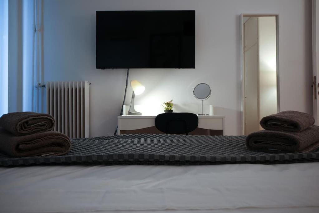 Syntagma Square, 70Sqm Pentelis Sunny Apartment Atena Exterior foto