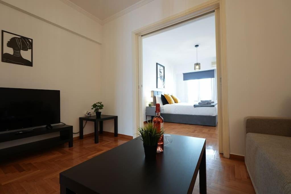 Syntagma Square, 70Sqm Pentelis Sunny Apartment Atena Exterior foto